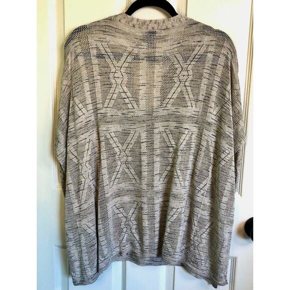WHBM Metallic Thread Poncho Style Open Weave Oversized Sweater Cream Taupe XS - Picture 5 of 5